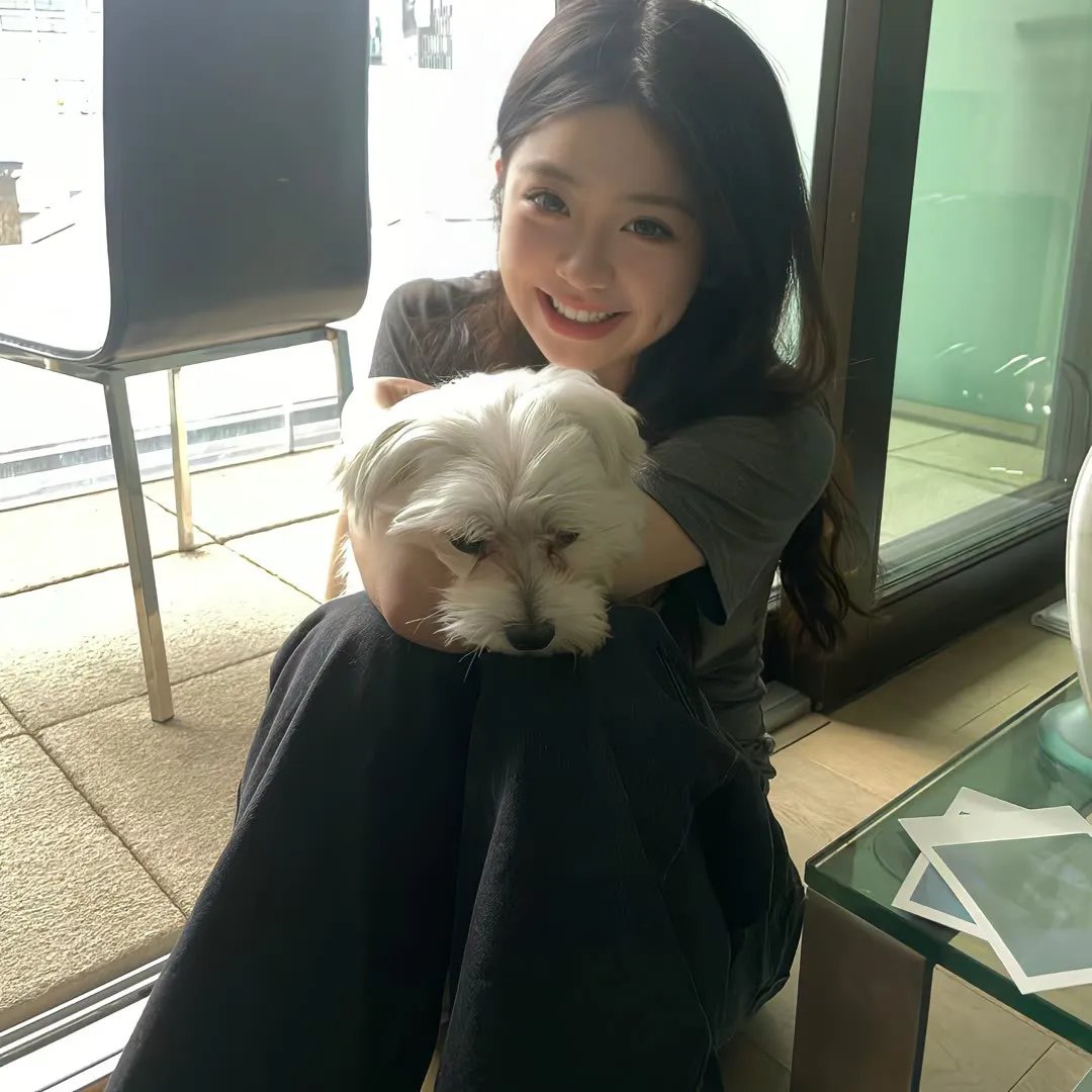 眼里余光都是你